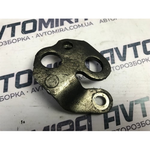Кронштейн двигателя Ford Focus 2 1.6TDCi 2005-2010 555943B